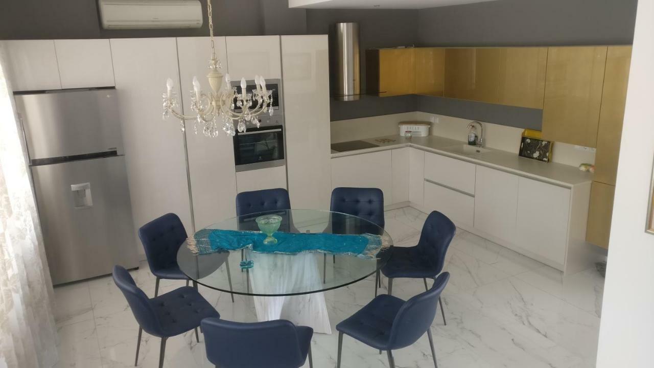 הוילה Karianí Marry'S House מראה חיצוני תמונה